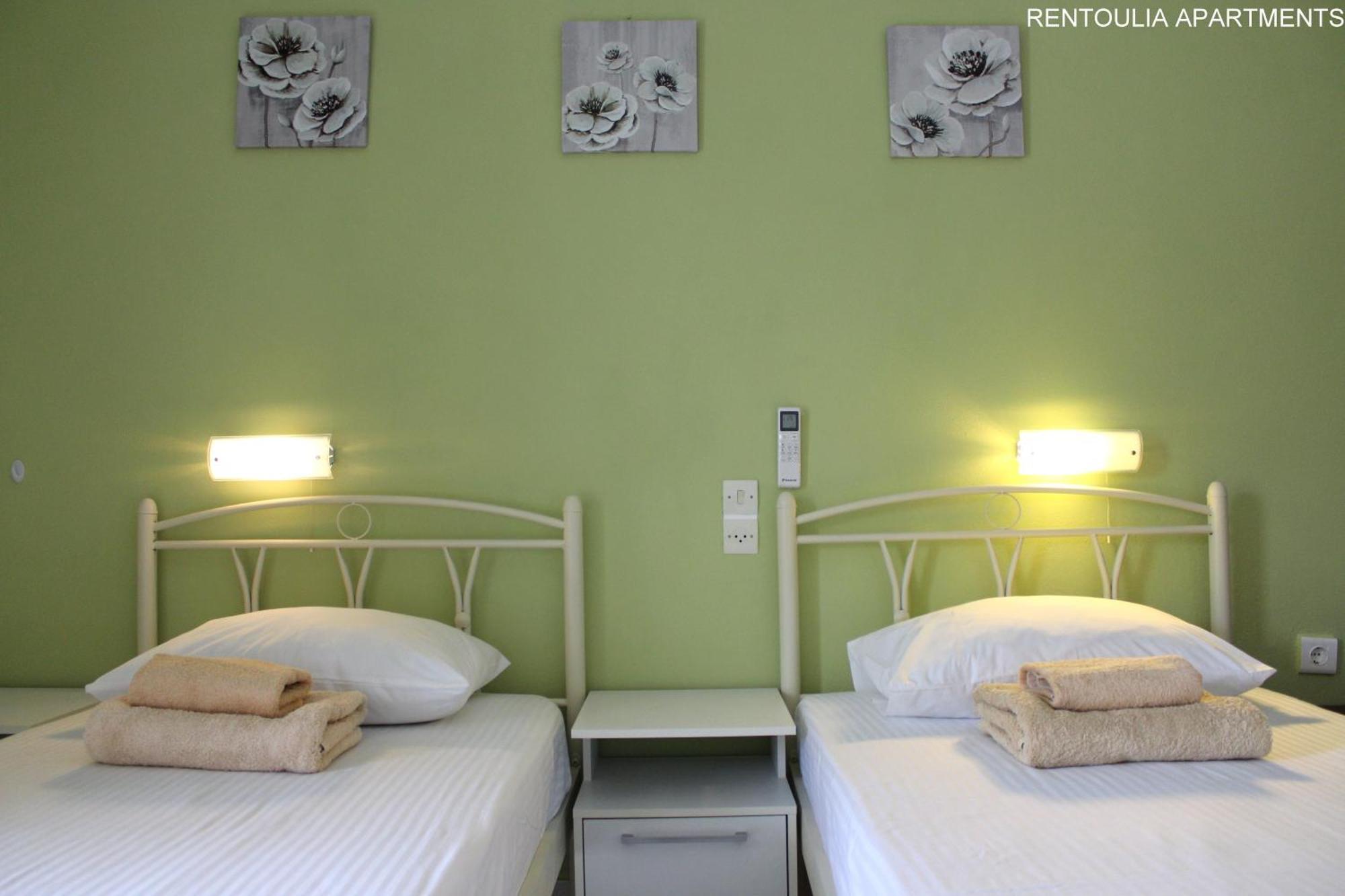 Rentoulia Apartments Poulithra Exterior photo