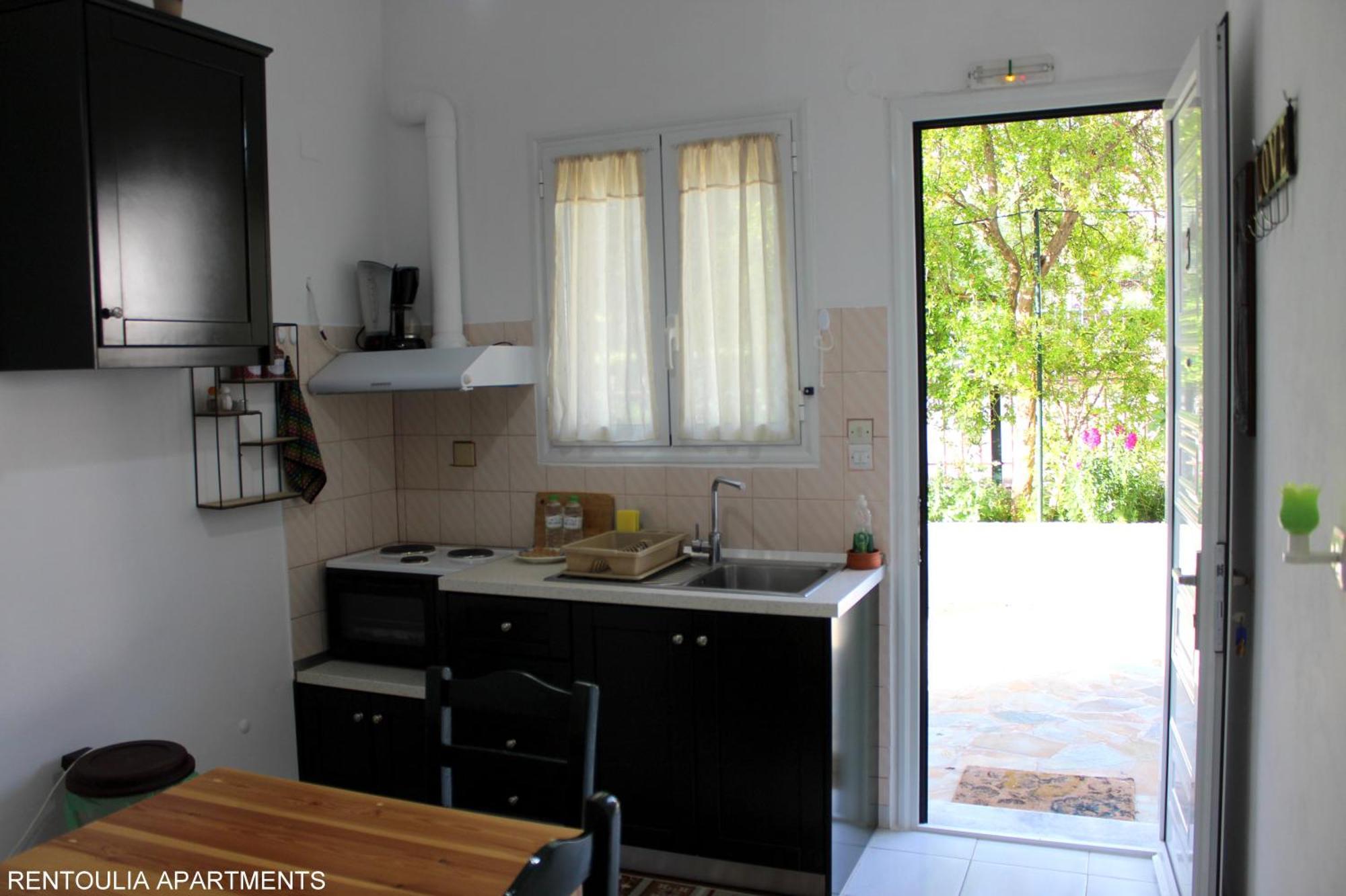 Rentoulia Apartments Poulithra Exterior photo