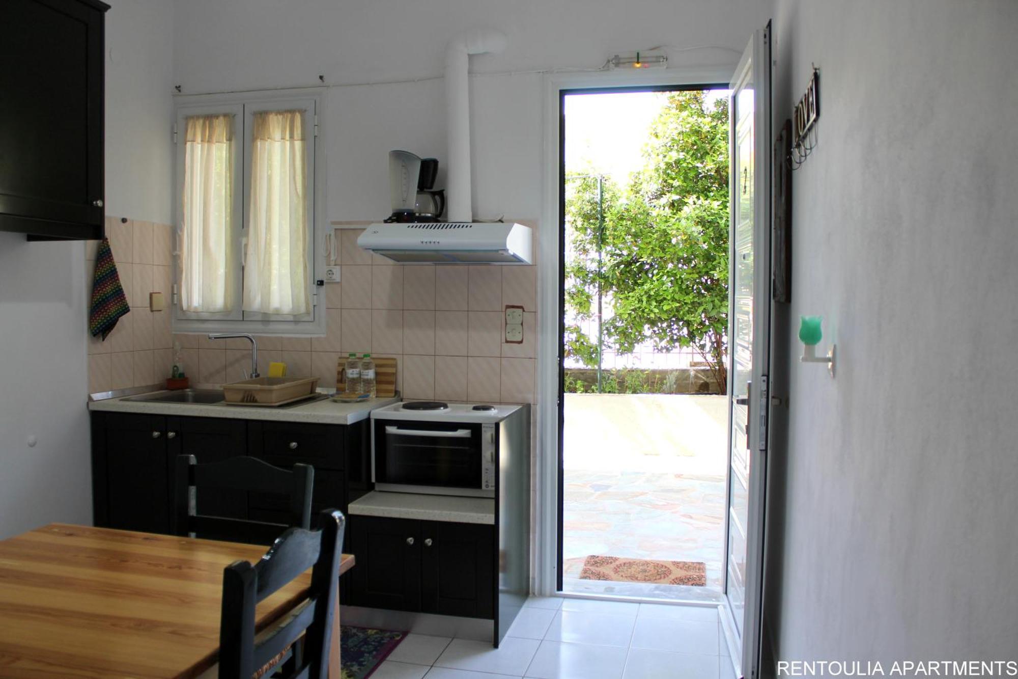 Rentoulia Apartments Poulithra Exterior photo